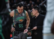 米兰体育平台-辽宁男篮主场比赛中展现出强悍的攻防能力