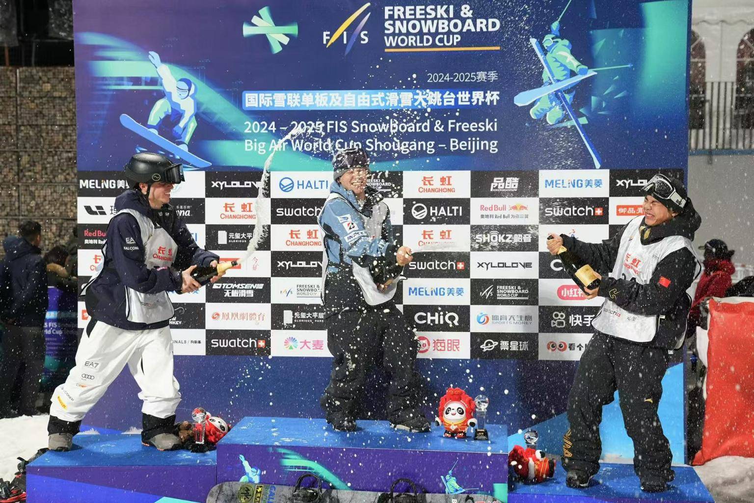 集体意外失误，队伍遗憾无缘奖牌