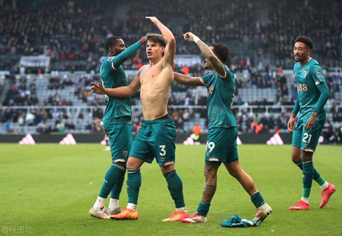 包含伯恩茅斯战术失误,客场竞赛失利的词条 包含伯恩茅斯战术失误,客场竞赛失利的词条