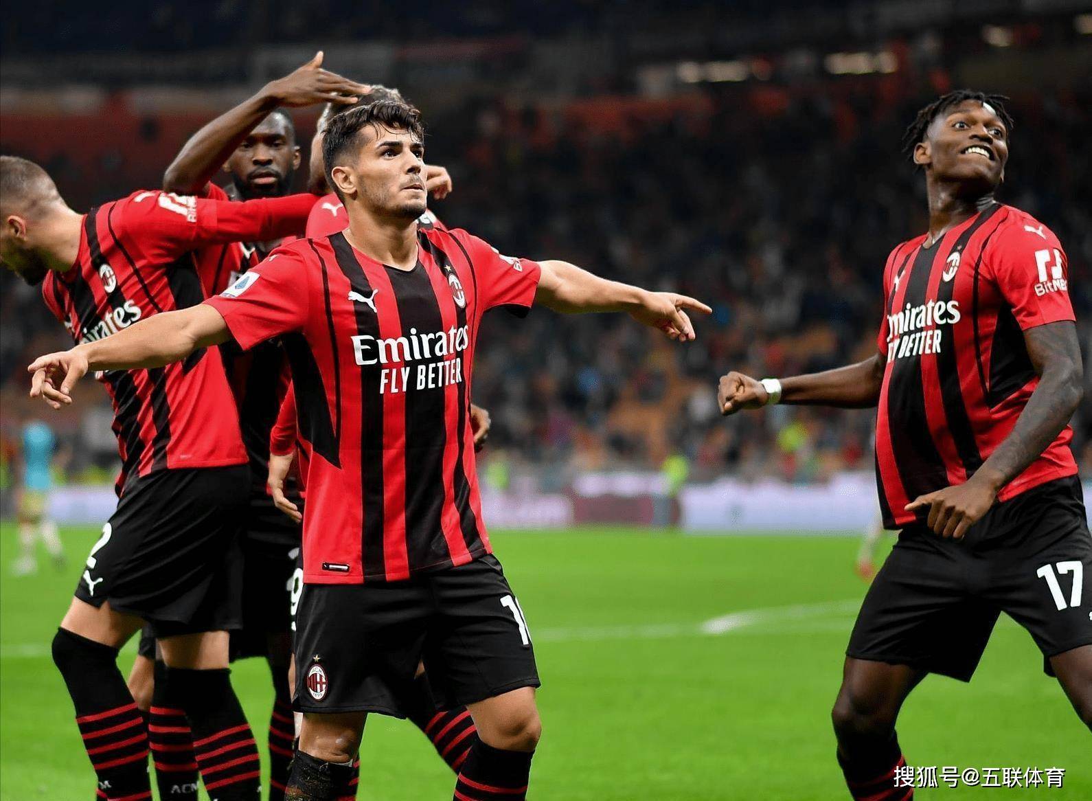 AC米兰挑战尤文图斯的胜算有多大？