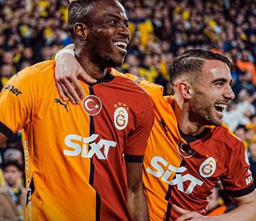 关于土耳其加拉塔萨雷在客场战胜法国里尔的信息