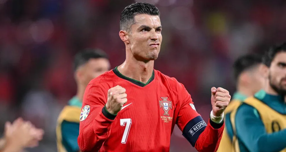 包含捷克国家队备战挑战葡萄牙，誓取胜利的词条