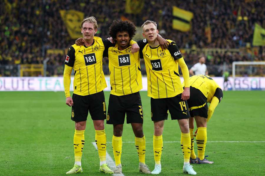 多特蒙德遭遇困境，全队士气低迷难以挽回的简单介绍