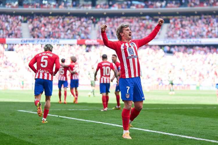 西班牙联赛中出现一场逆转比赛，球队惊险获胜的简单介绍