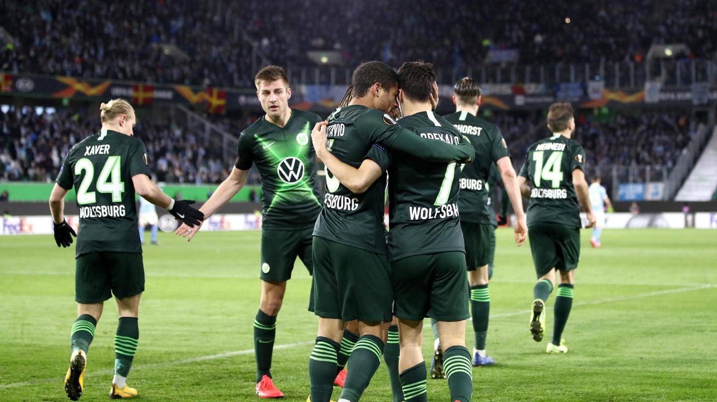 包含沃尔夫斯堡:集体努力,创造德甲传奇的词条 包含沃尔夫斯堡:集体努力,创造德甲传奇的词条