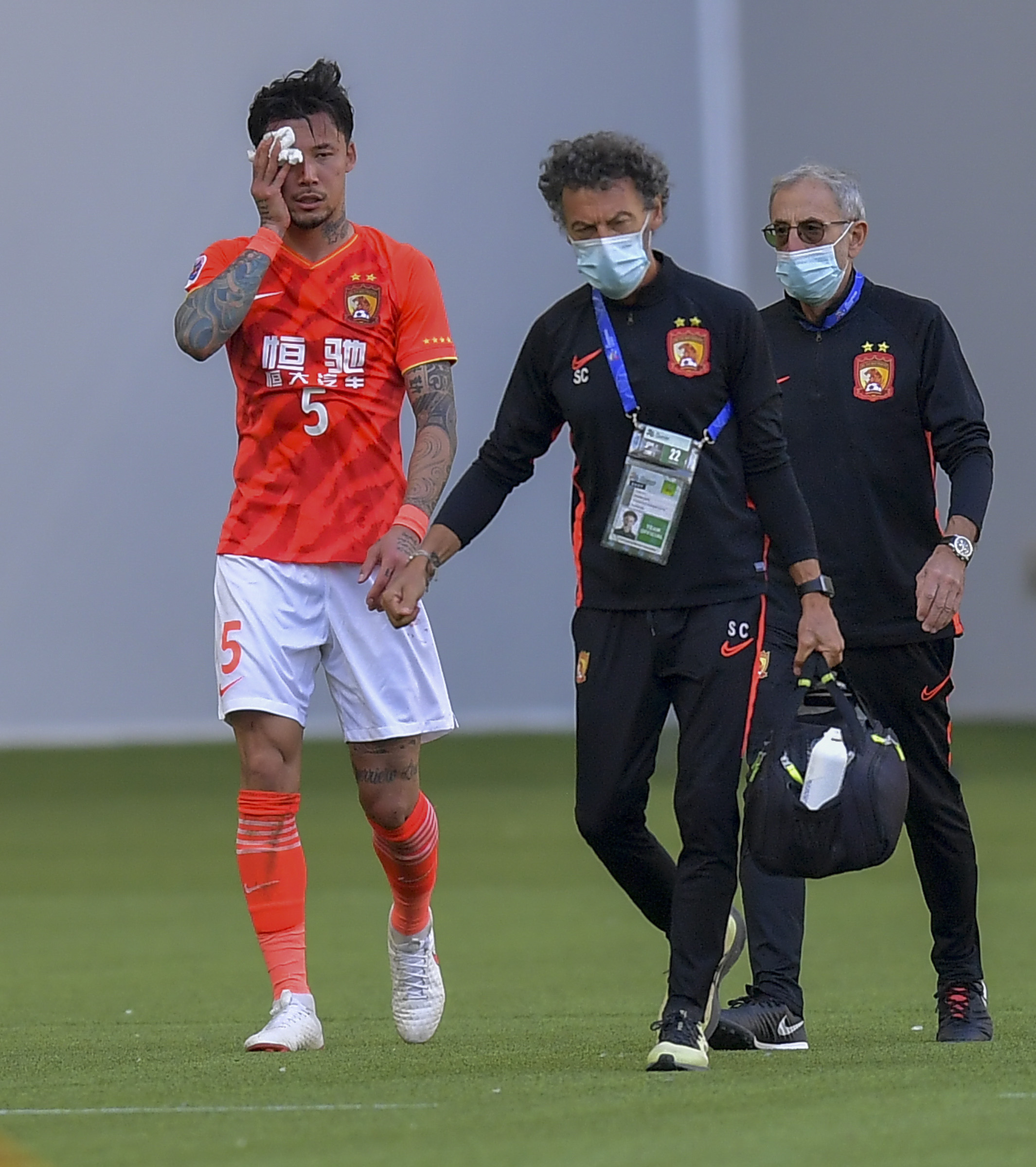 恒大队在亚冠比赛中力克对手的简单介绍 恒大队在亚冠比赛中力克对手的简单介绍