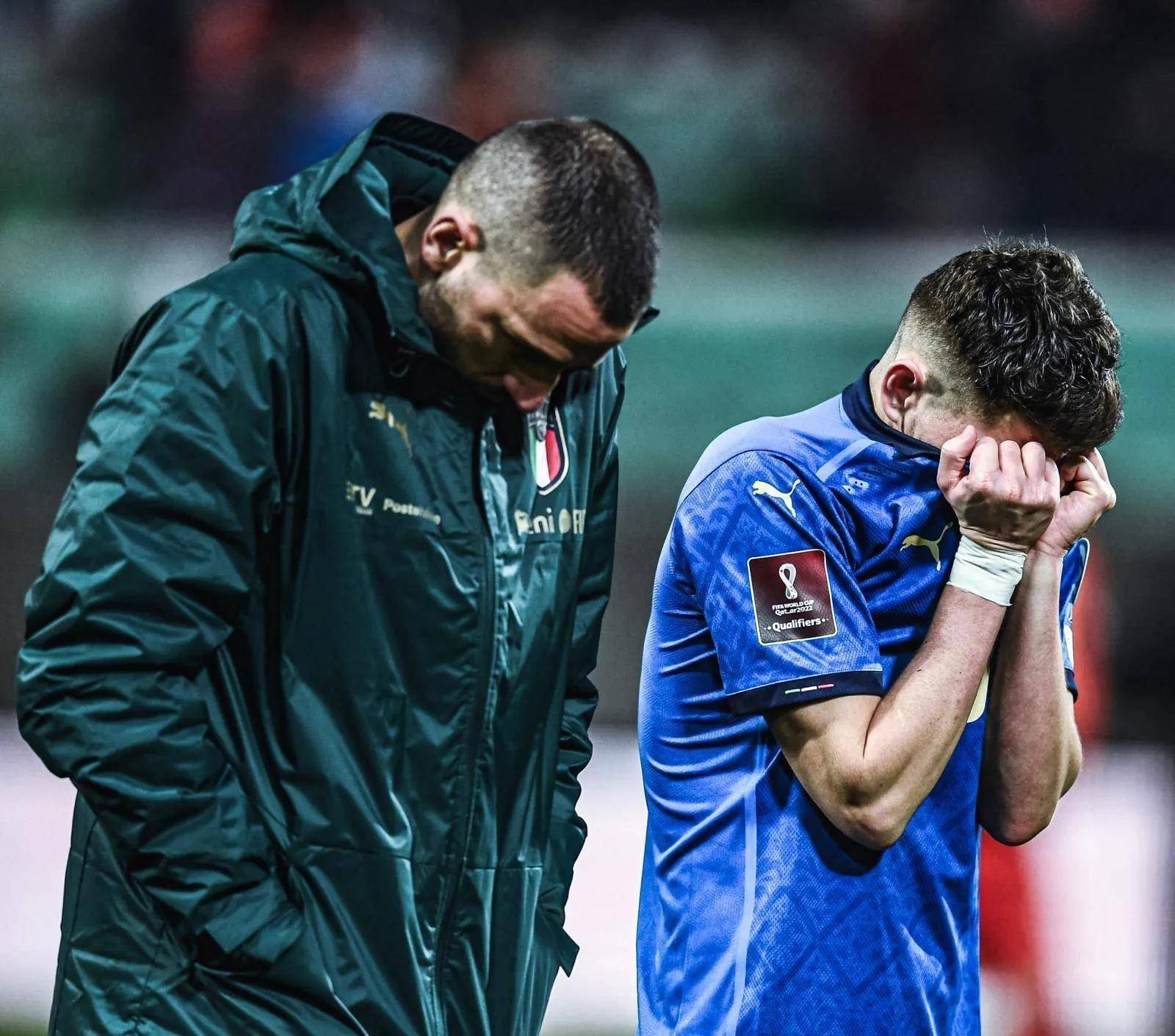 包含意大利苦战北马其顿，险胜对手的词条