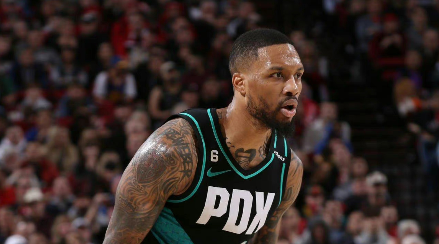 传奇对决！詹姆斯VS利拉德，开拓者击败湖人的简单介绍