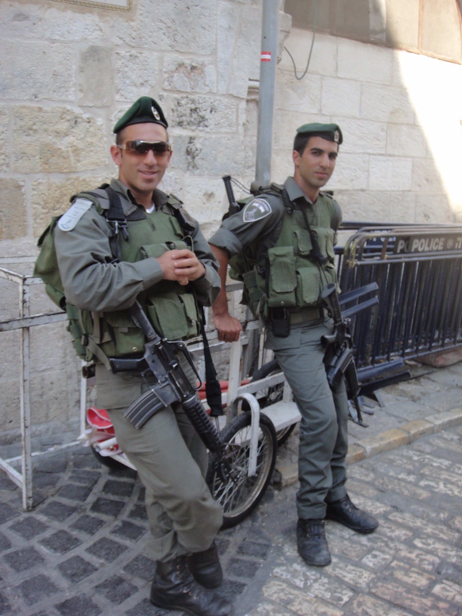 关于以色列国家队球员战术娴熟,展现全面实力的信息 关于以色列国家队球员战术娴熟,展现全面实力的信息