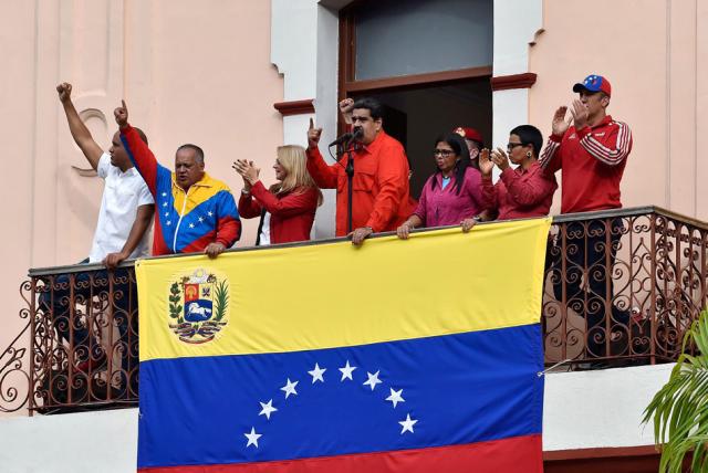 委内瑞拉女子篮球：加拉加斯队夺冠的简单介绍