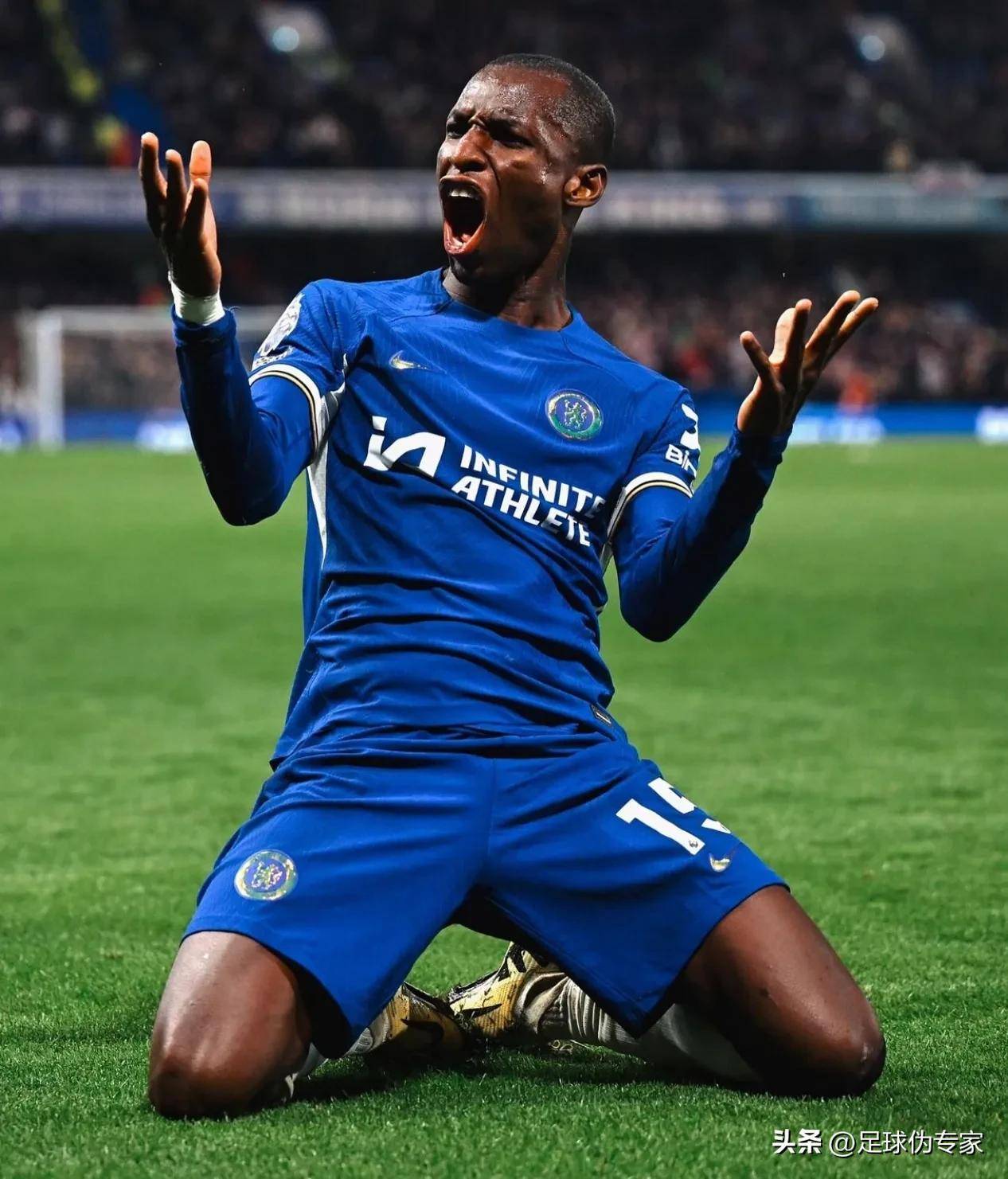 切尔西青训球员闪耀斗牛士球场，赢得主教练赞誉的简单介绍