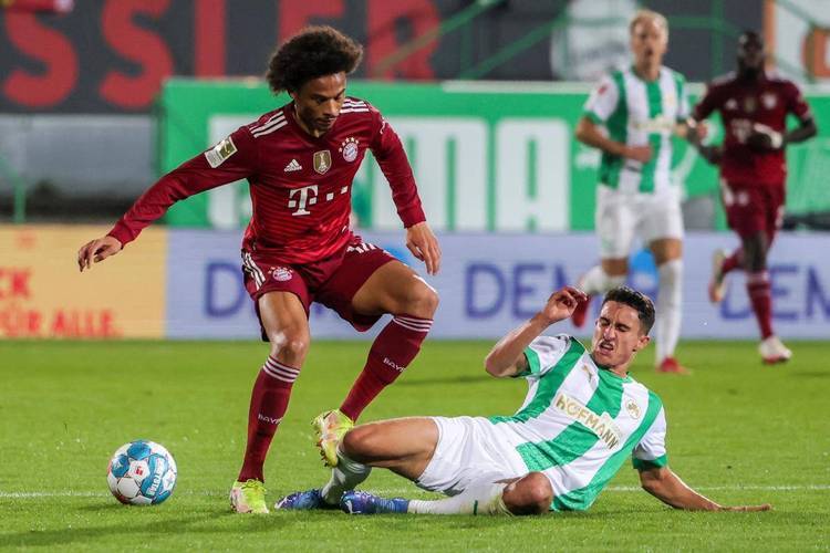 柏林赫塔球队在客场比赛中展现实力轻松取胜